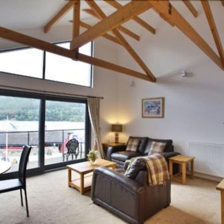 Taymouth Marina-Beinn Ghlas Aberfeldy Buitenkant foto
