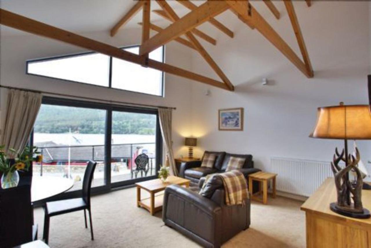 Taymouth Marina-Beinn Ghlas Aberfeldy Buitenkant foto