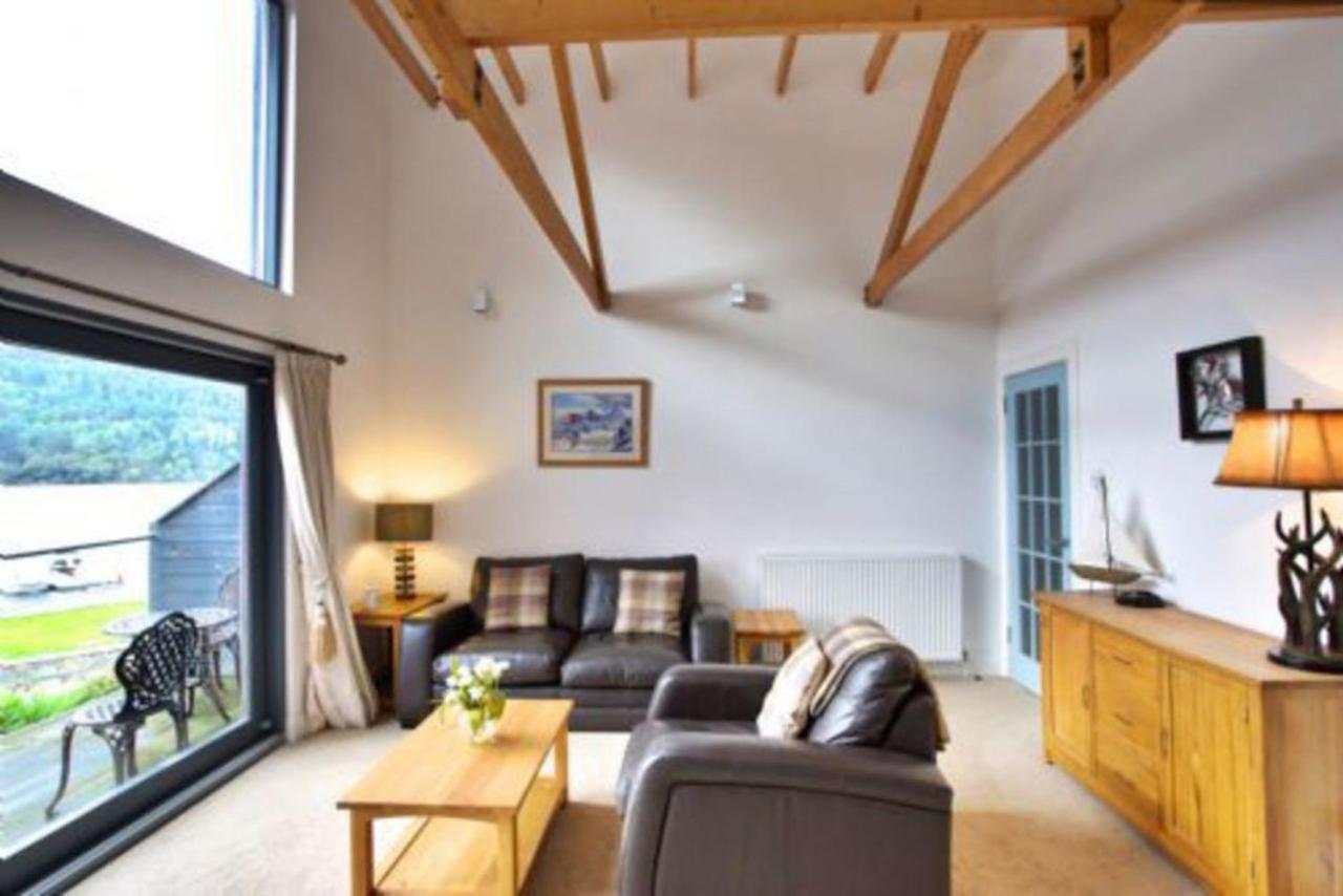 Taymouth Marina-Beinn Ghlas Aberfeldy Buitenkant foto